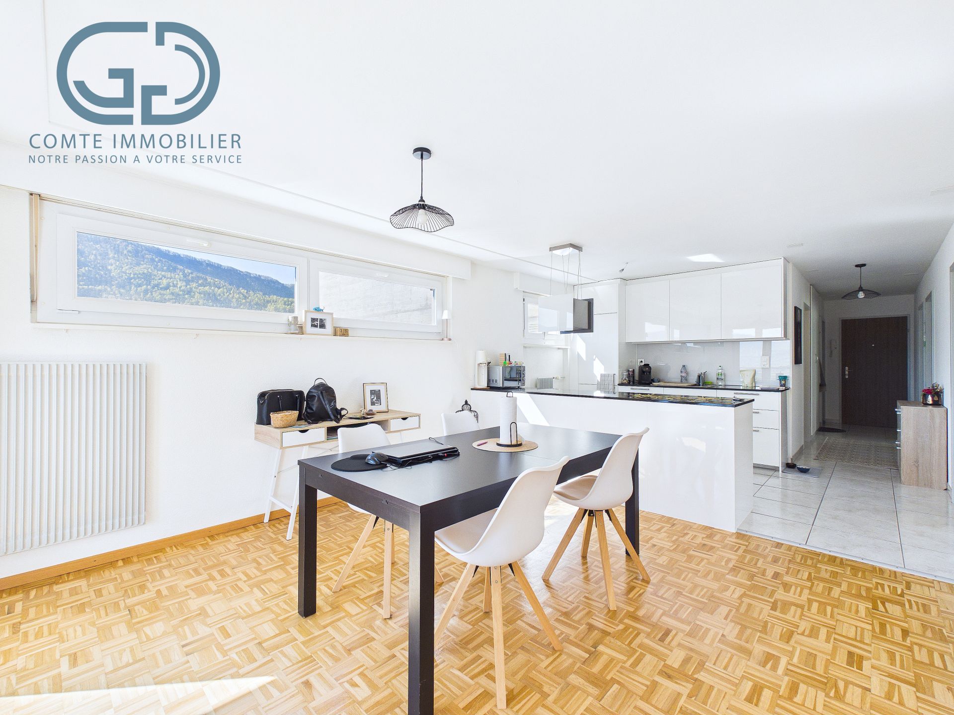 Appartement de 4.5 pces au 9ème étage